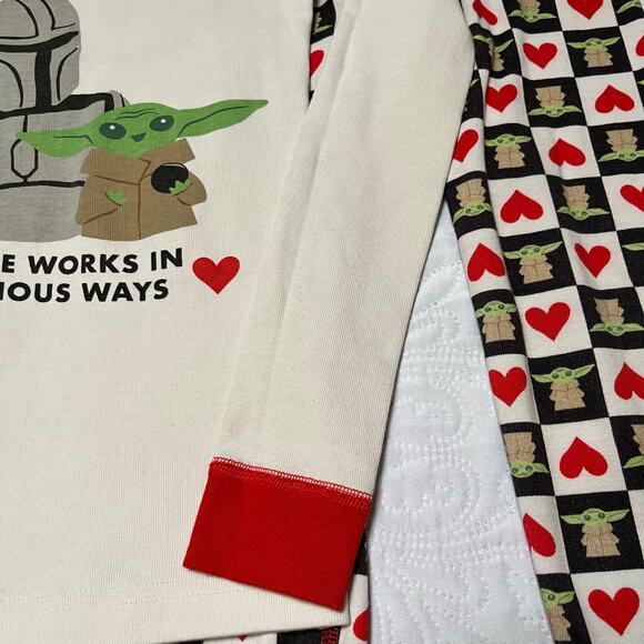 Hanna Andersson Star Wars Mandalorian Valentine’s PJs Size 8 - Picture 3 of 6